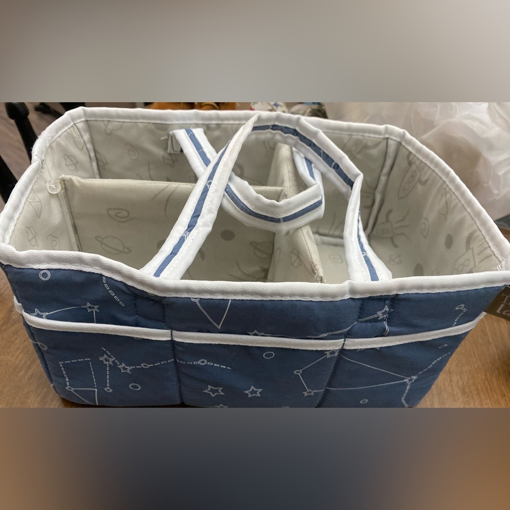 Trend Lab, compartment tote. - Picture 2 of 7